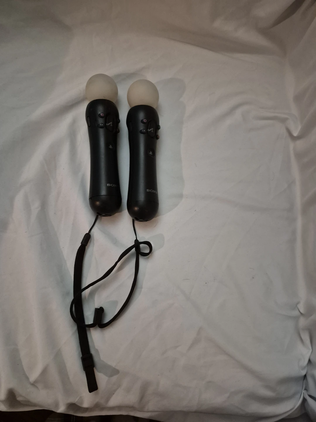2 Sony PlayStation Move Motion Controllers (Pair) - photo 2