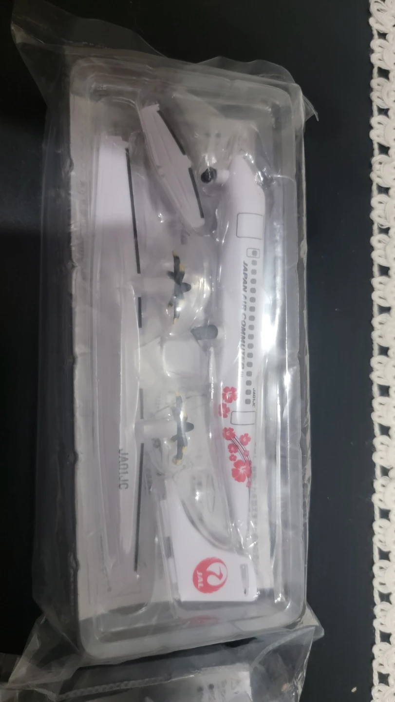 Commuter Airplane Model - photo 5