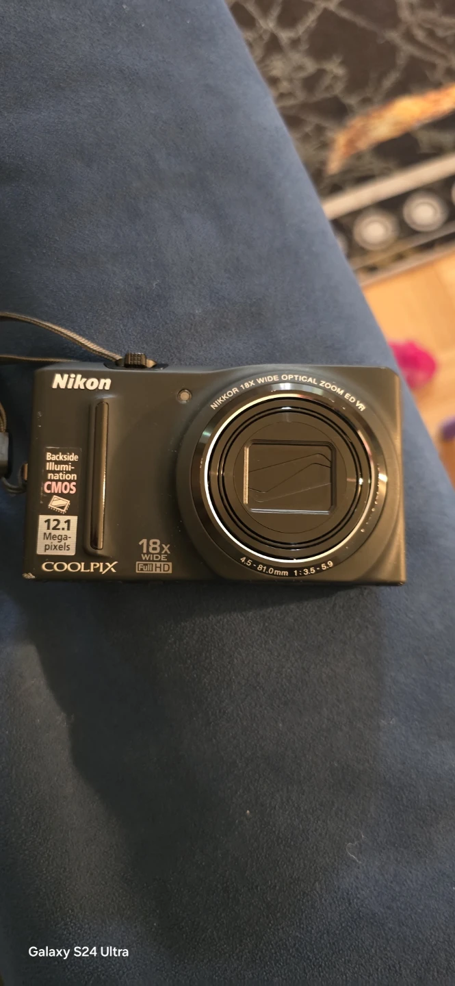 Nikon Coolpix S9100 12.1MP Black Digital Camera