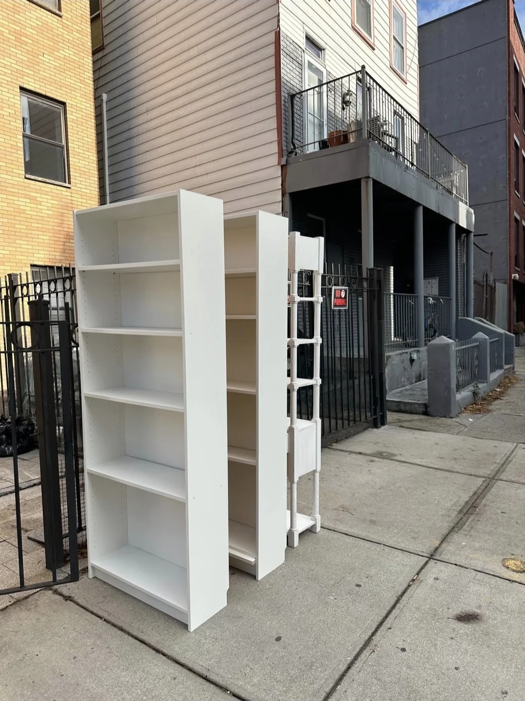 White 5-Shelf Bookshelf