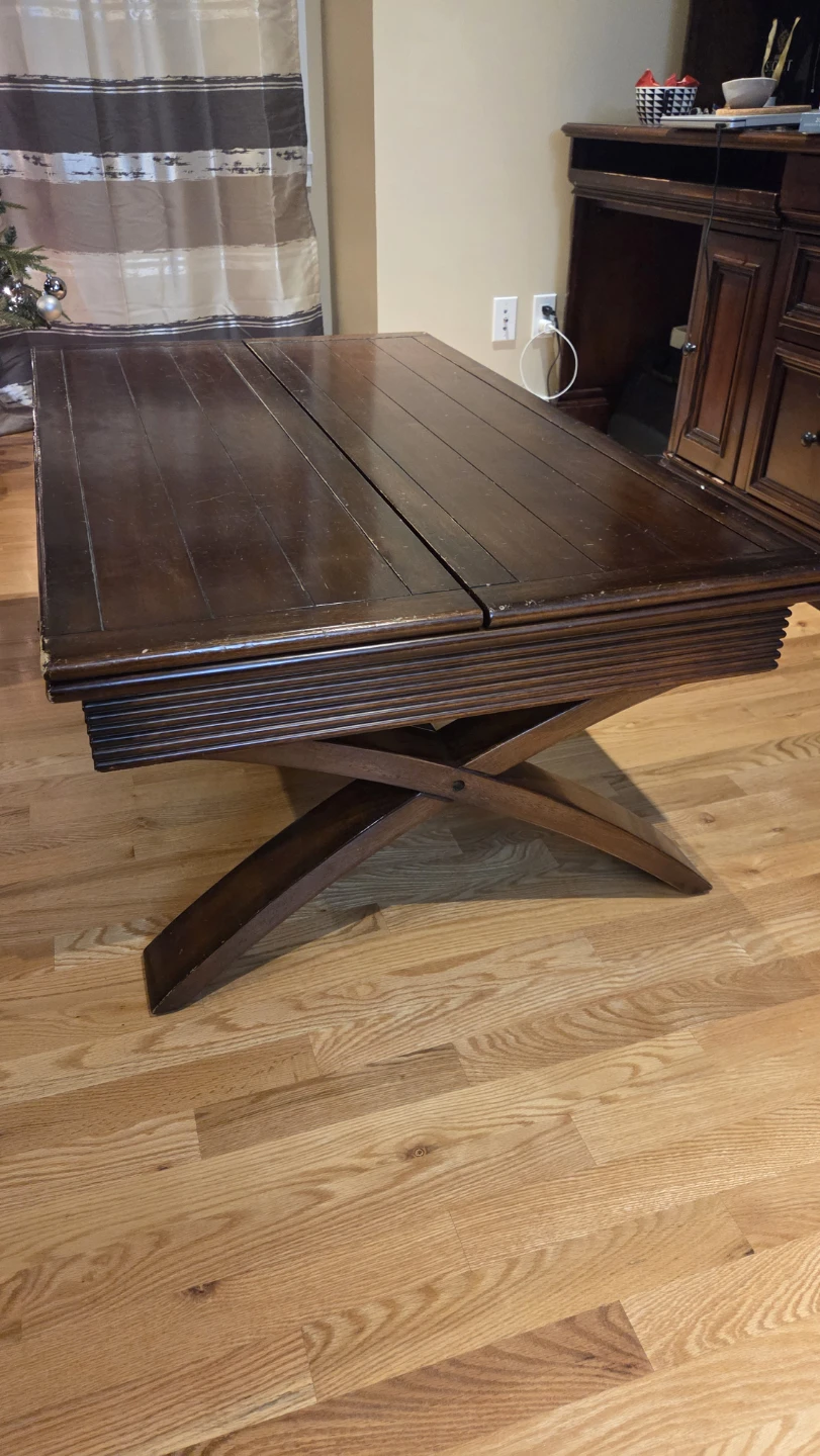 Wooden Extendable Coffee Table