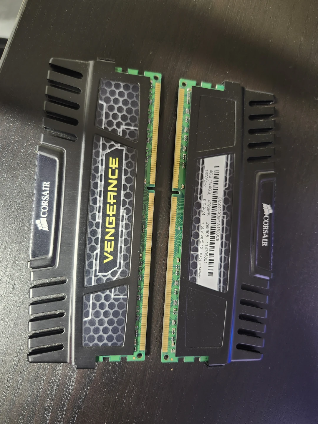 Corsair Vengeance 4GB DDR3 RAM 1600MHz