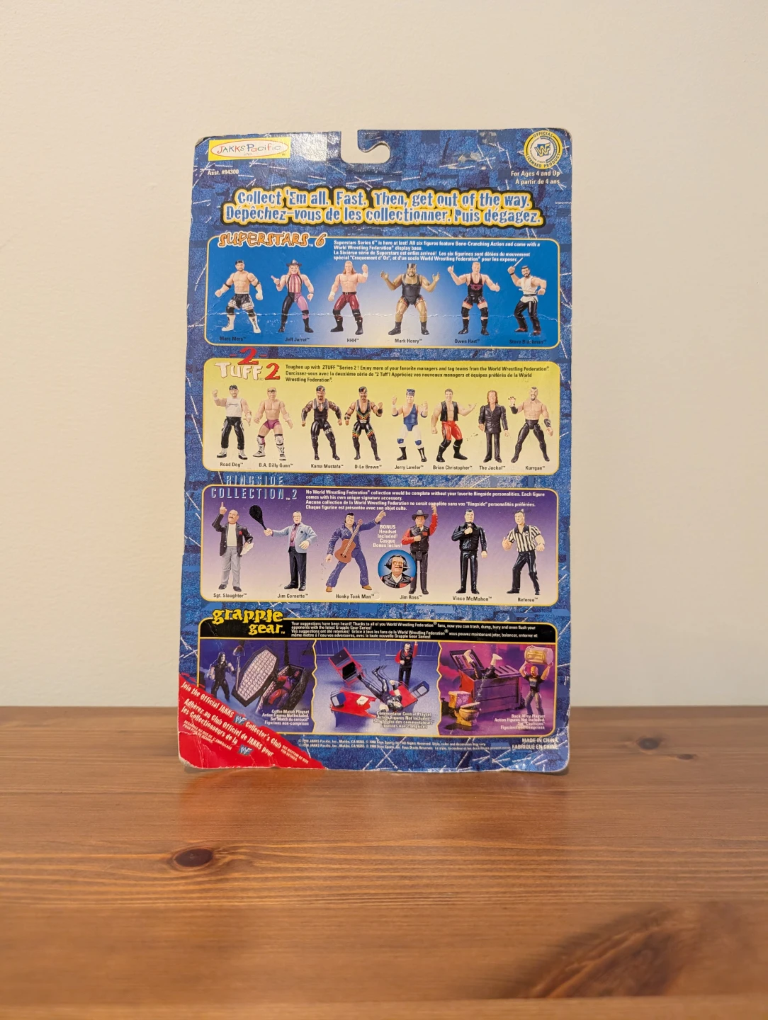 WWF Jakks Pacific "Black Hart" Owen Hart Superstar Figure - photo 2