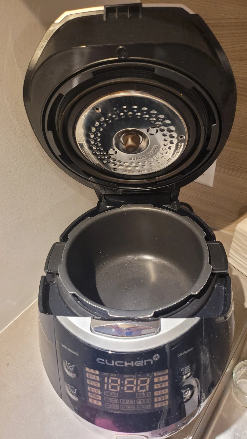 Cuchen Multi-Cooker CJF-FA0606V - photo 2