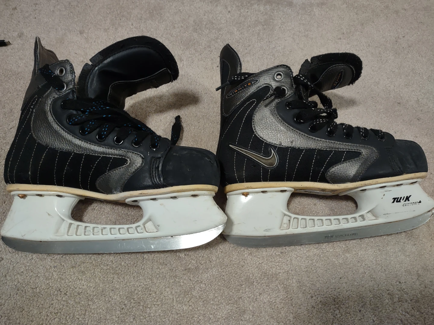Nike Ignite Ice Skates - men's 6/women's 8