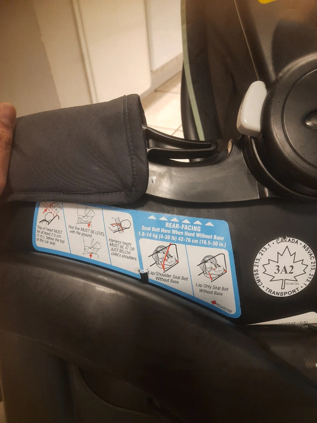 Graco SnugRide 30 Infant Car Seat - photo 4