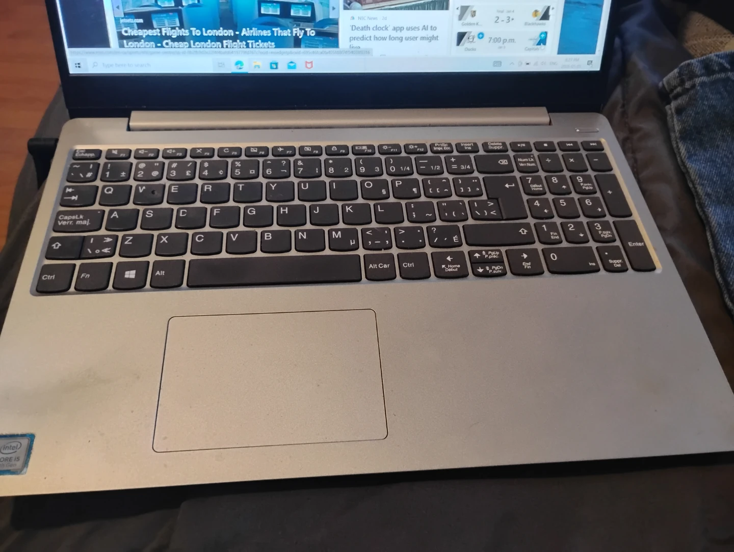 Lenovo Laptop - photo 2