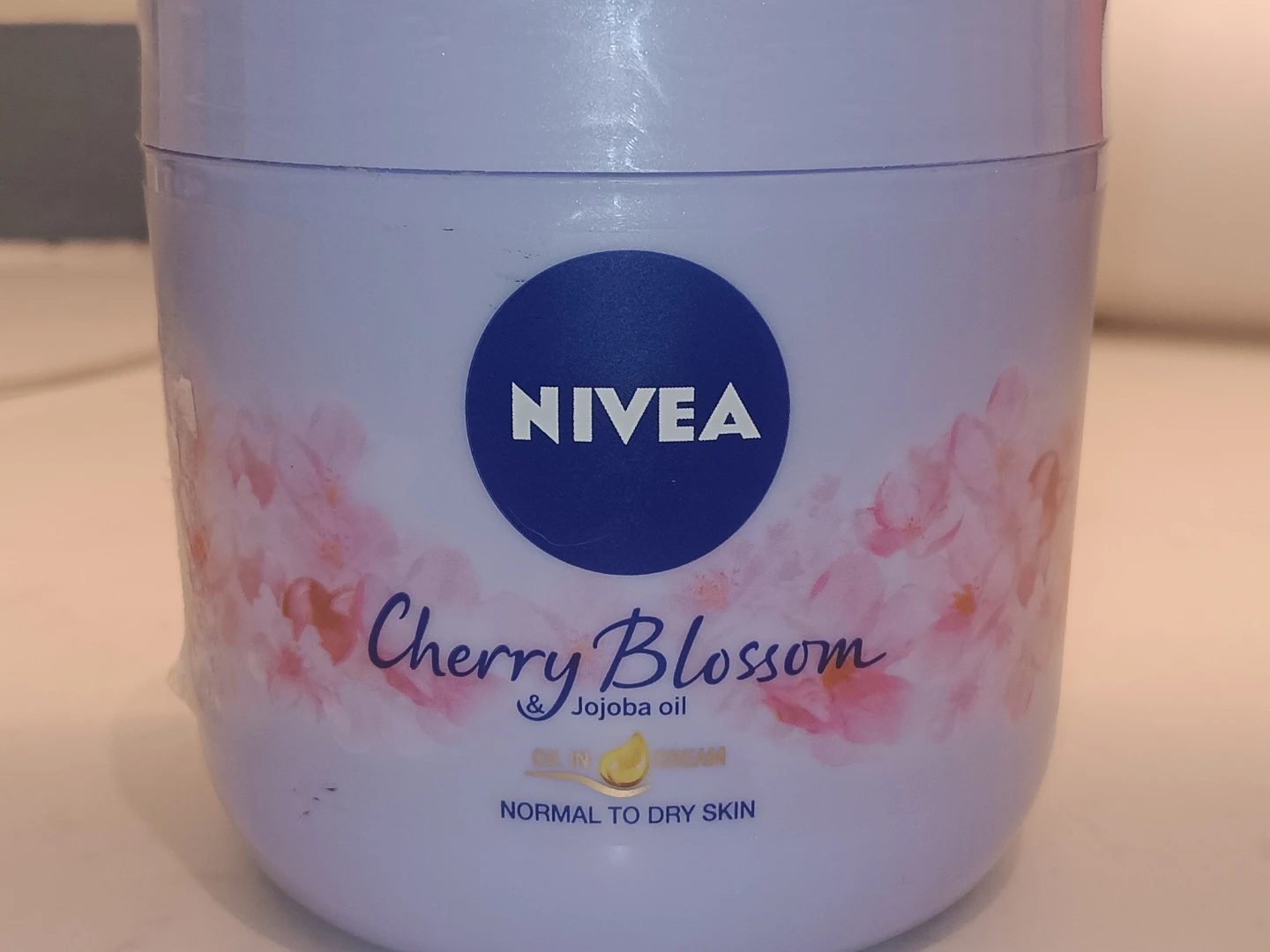 Nivea Cherry Blossom & Jojoba Oil Cream