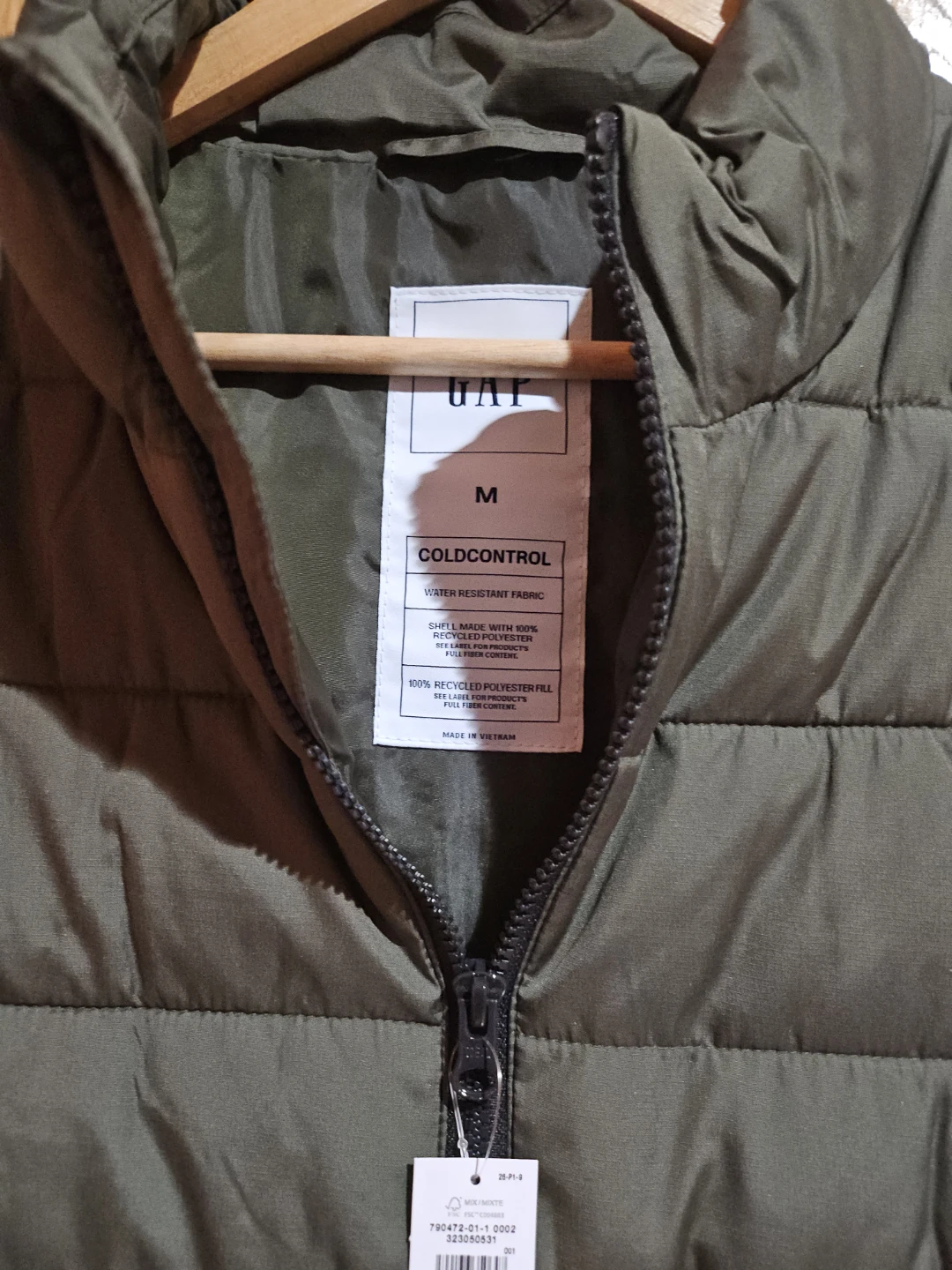 GAP ColdControl Puffer Vest - Size M - photo 4