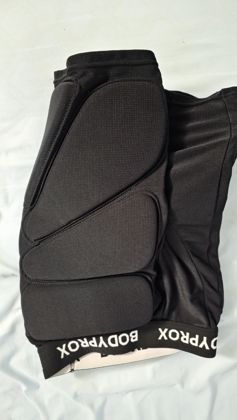 Bodyprox Protective Shorts - Size S & M - photo 3