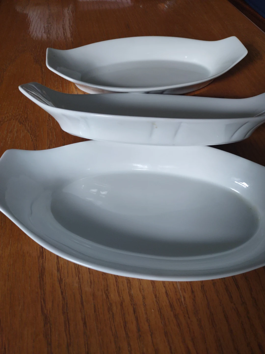 FREE: Set of 3 White Oval Serving Dishes - photo 2