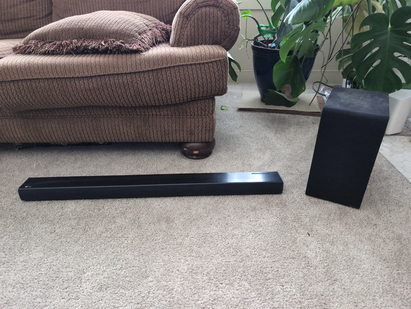 LG Soundbar System - photo 2