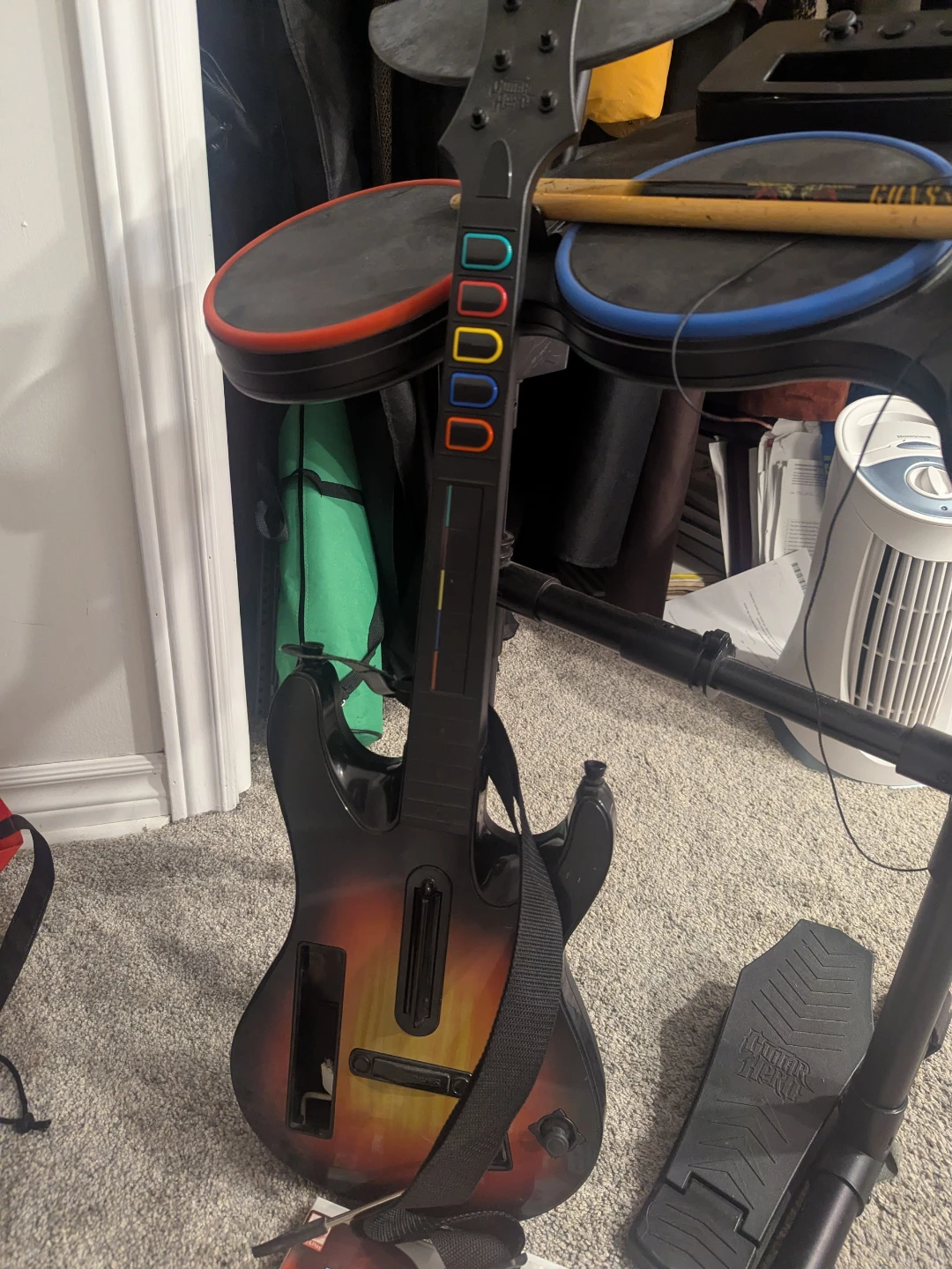 Guitar Hero World Tour Set for Wii - photo 4