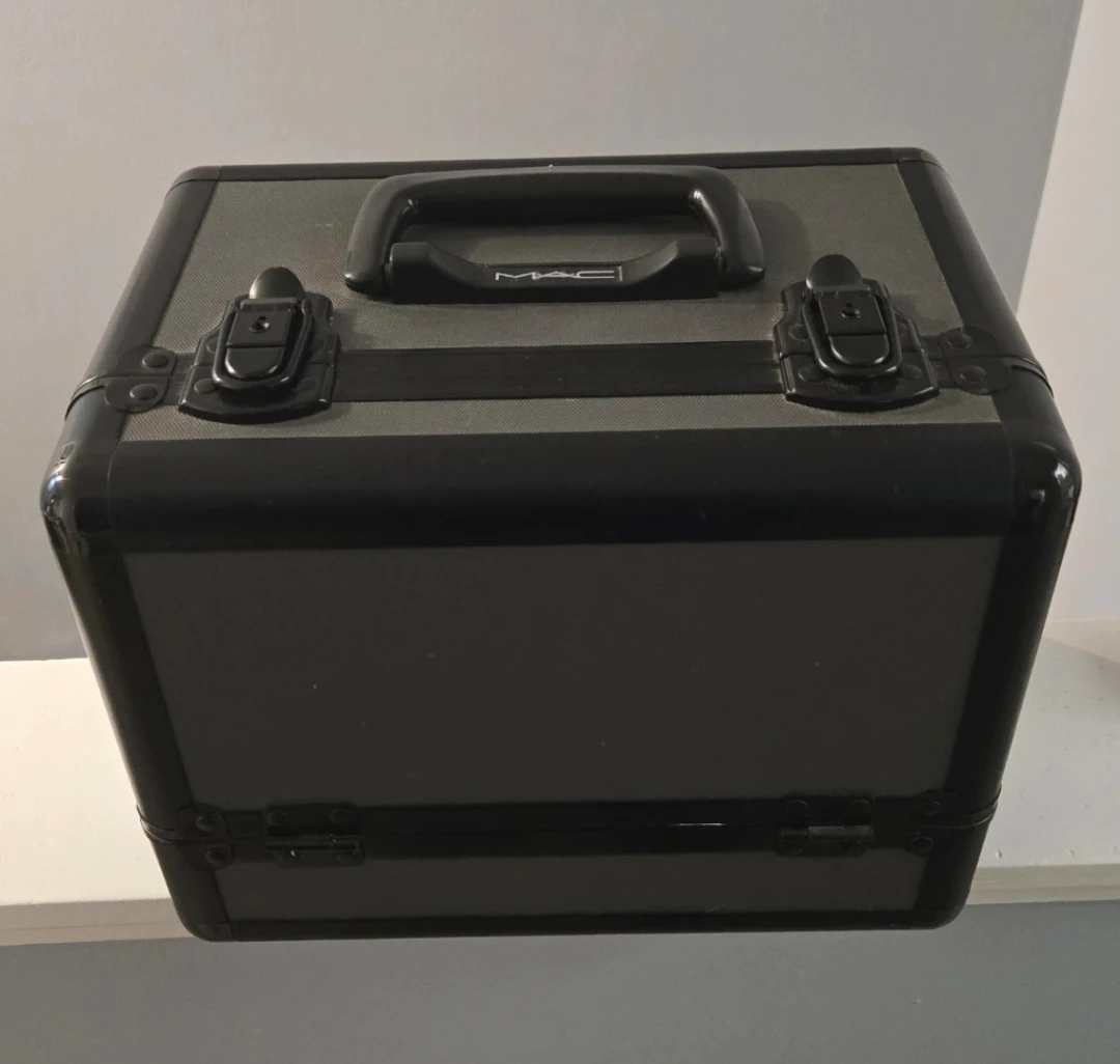 MAC Cosmetics Pro Makeup Artist Train Case