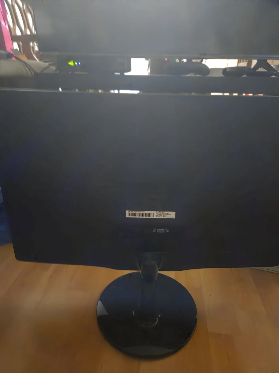 Samsung S23C350H Monitor - photo 2