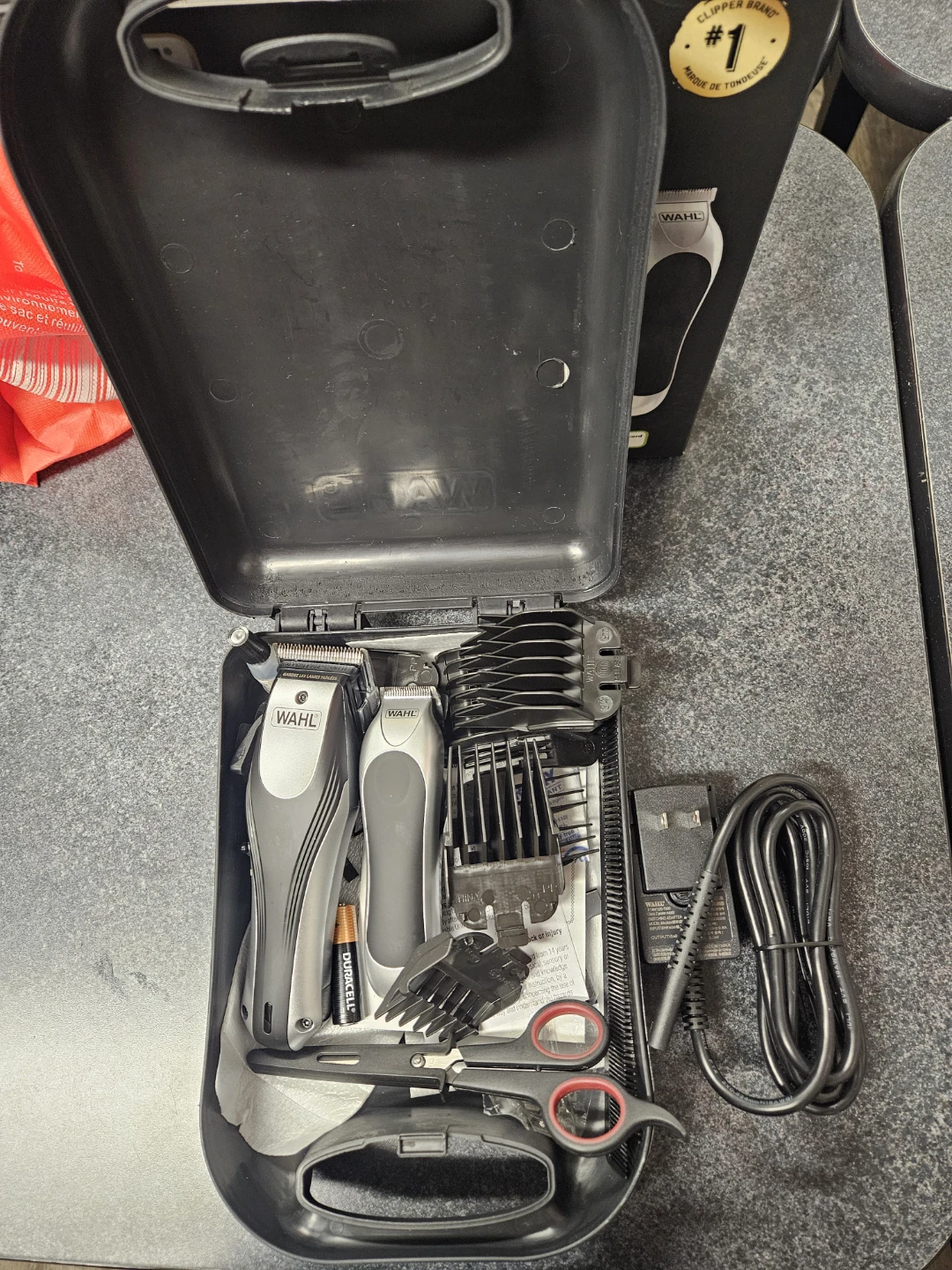 Wahl Lithium Ion+ Multi-Cut Pro Series Haircutting Kit - photo 3