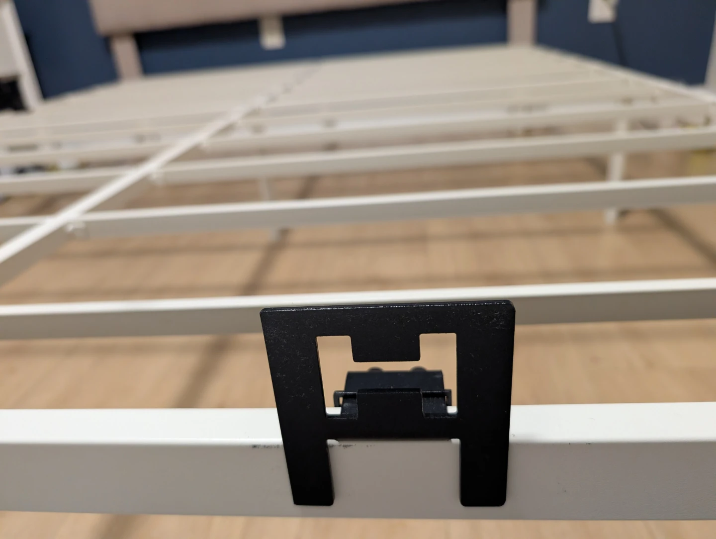 White Metal Bed Frame - photo 3