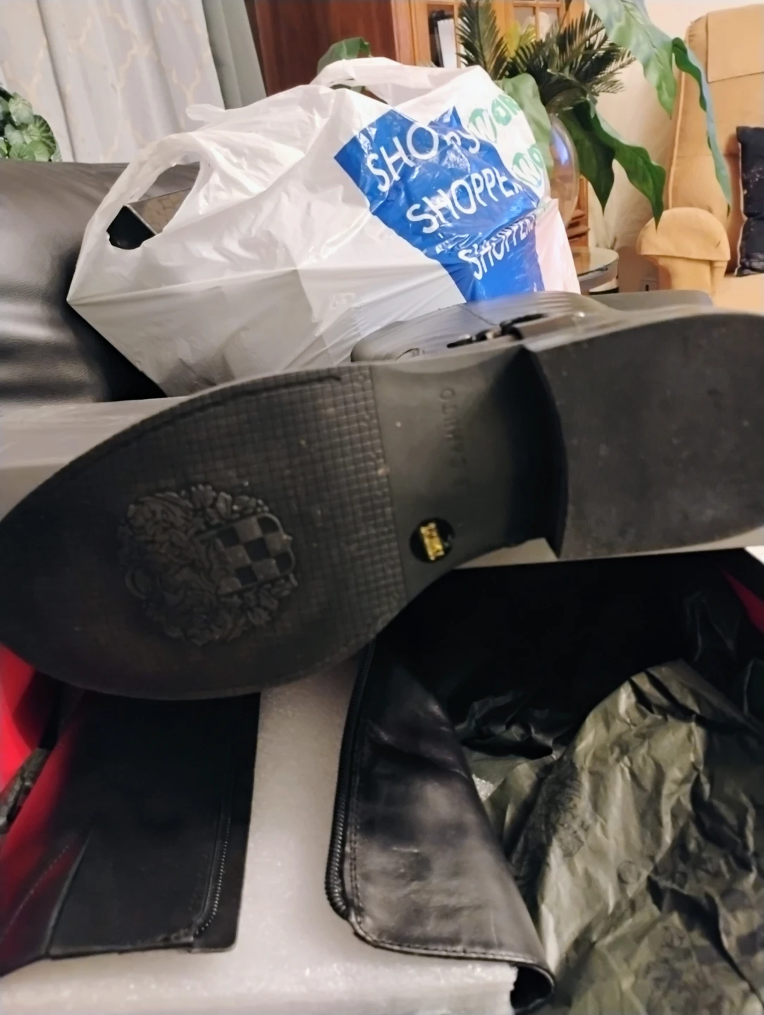 Vince Camuto VC-Farren Black Boots - Size 7.5M - photo 3