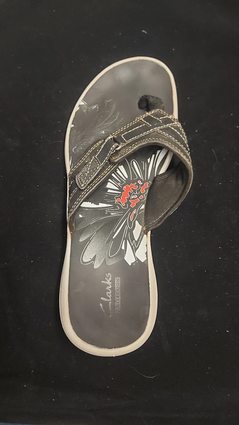 Women's Clarks Black Flip Flops collection - photo 5