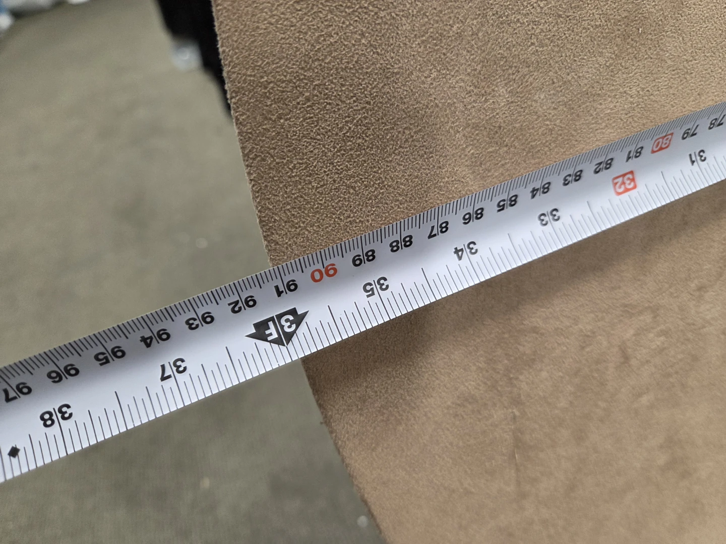 Rounds with soft velvelt like suede fabric over it. - photo 5
