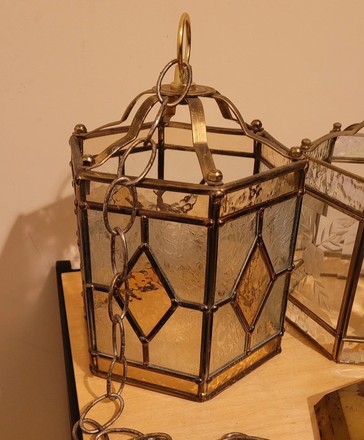Stained Glass Light Fixtures - photo 2