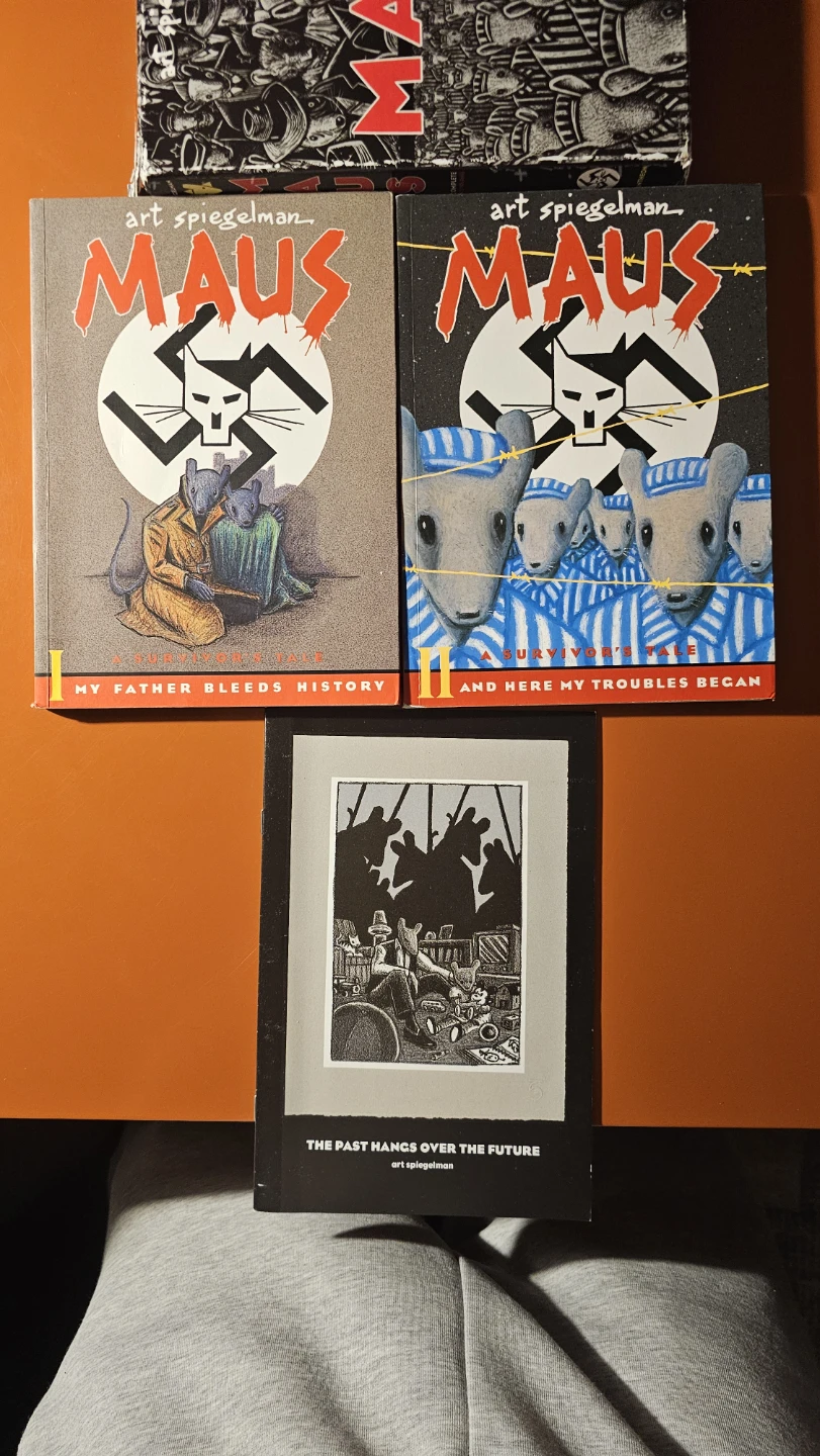 Maus Complete Graphic Novel Box Set by Art Spiegelman - photo 3
