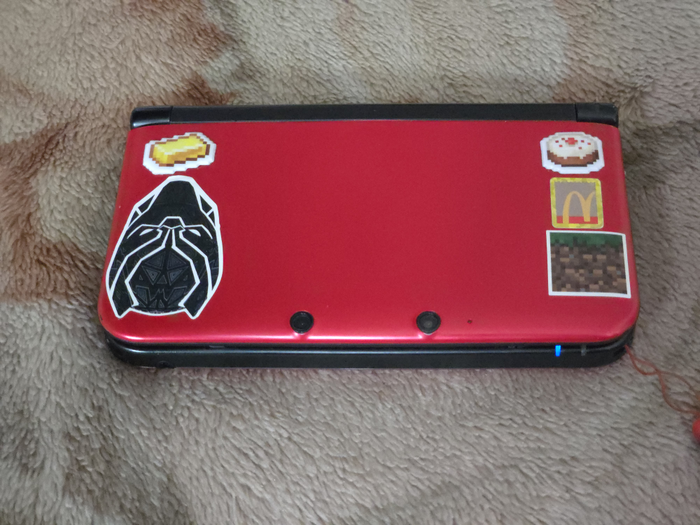 Nintendo 3DS LL Red/Black