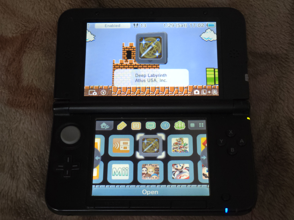 Nintendo 3DS LL Red/Black - photo 3