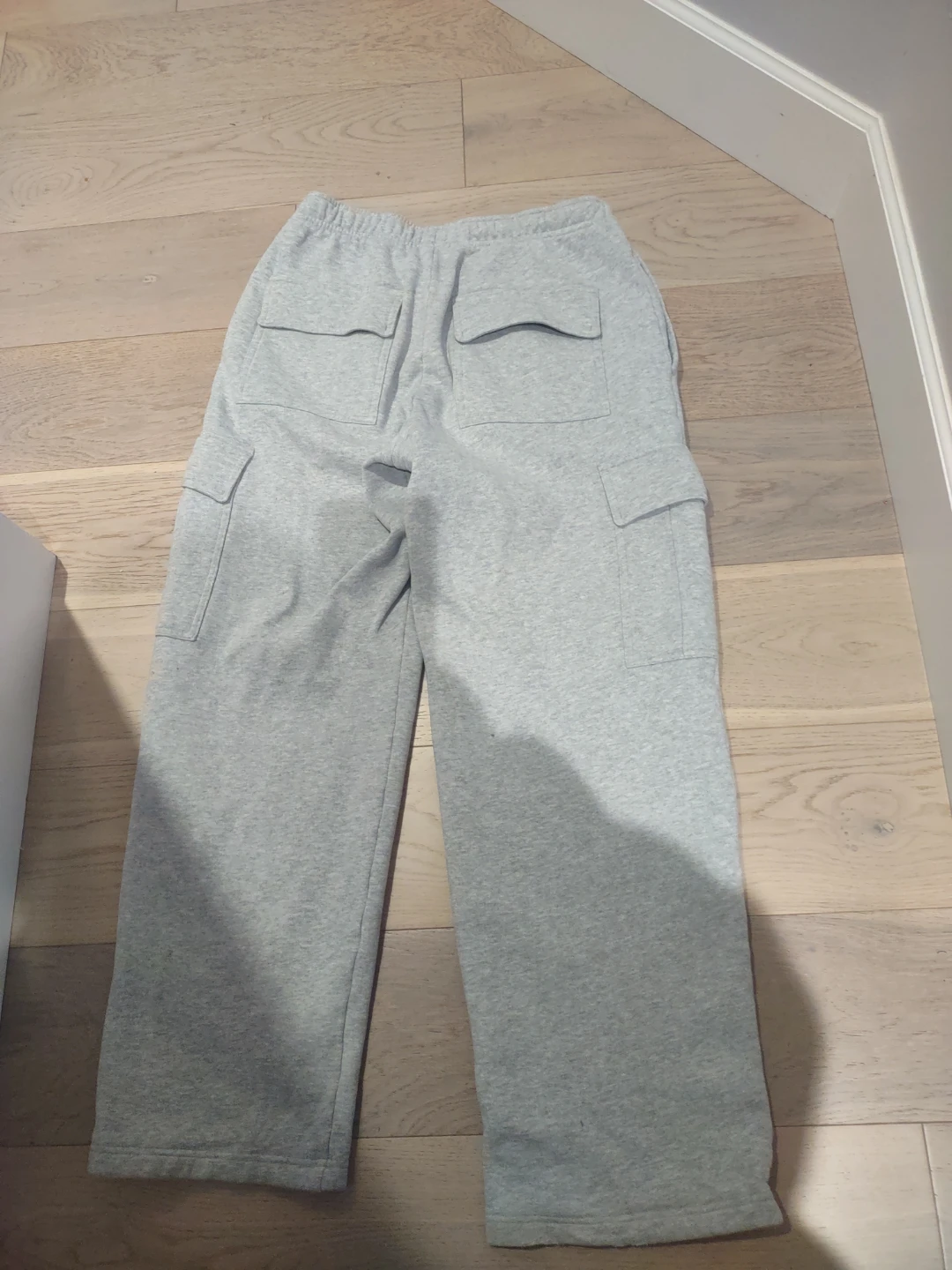 Aritzia Sweatfleece Mega Cargo Pants - Size M - photo 4