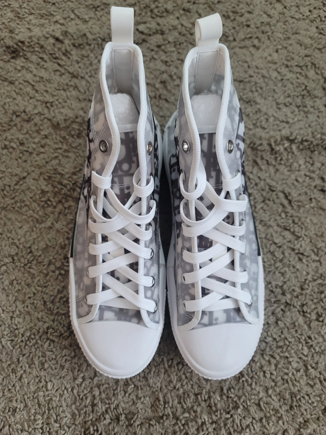High Top Sneaker Women's Size 40