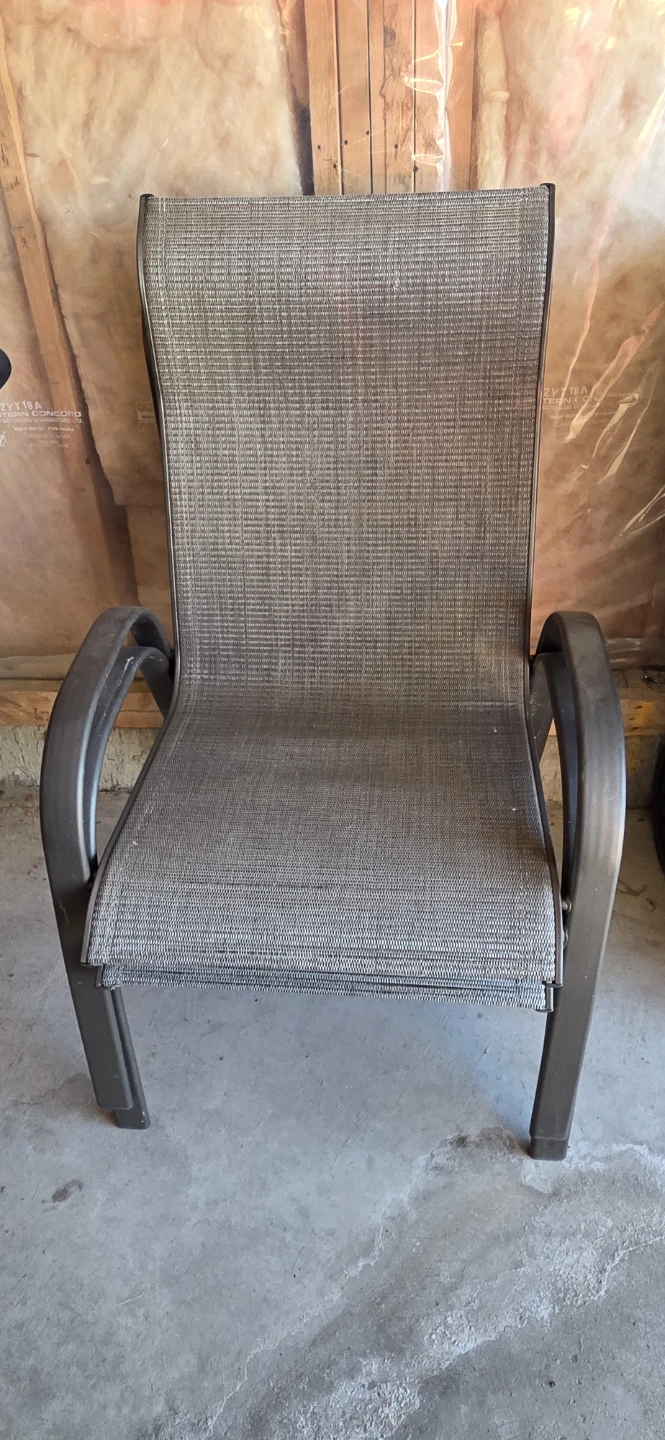 🥕 Outdoor Patio Chairs