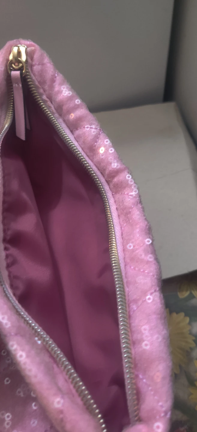 Victoria's Secret Pink Sequin pouch - photo 4