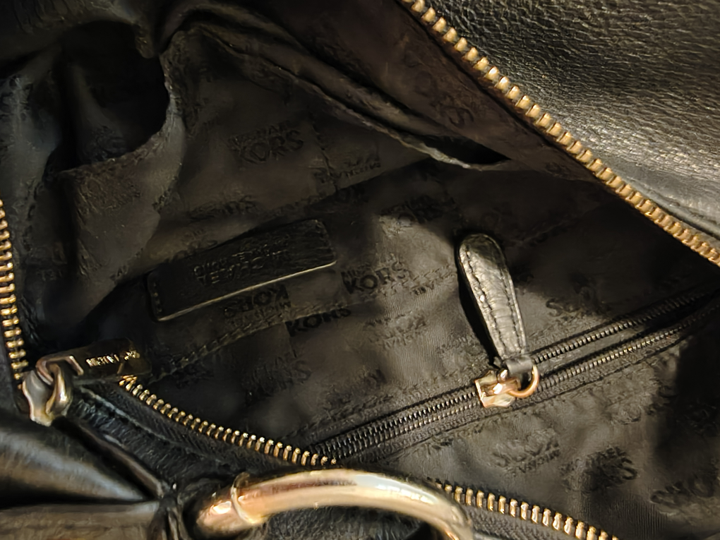 Michael Kors Black Leather Hobo Bag - photo 3