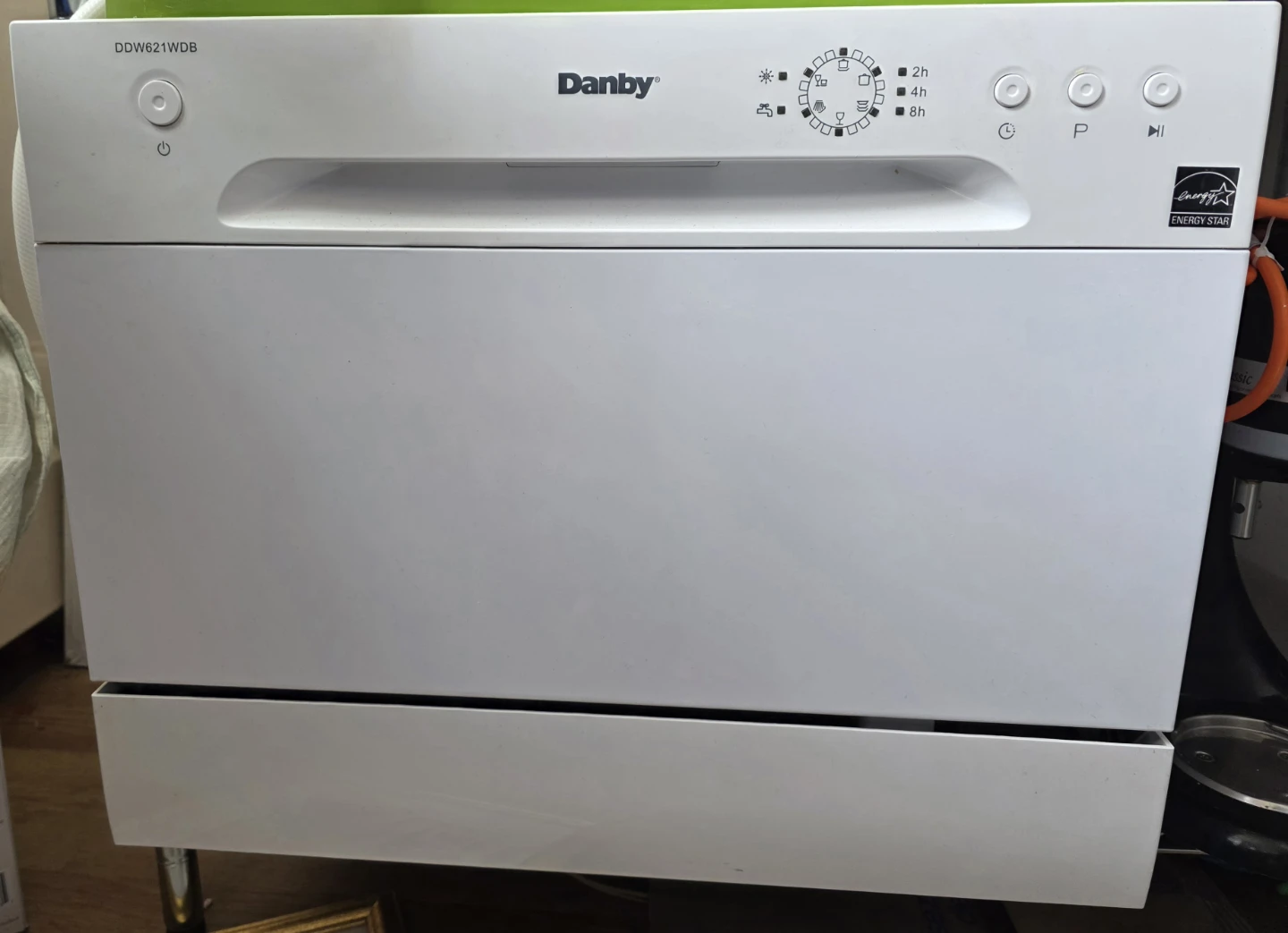 Danby DDW621WDB Countertop Dishwasher
