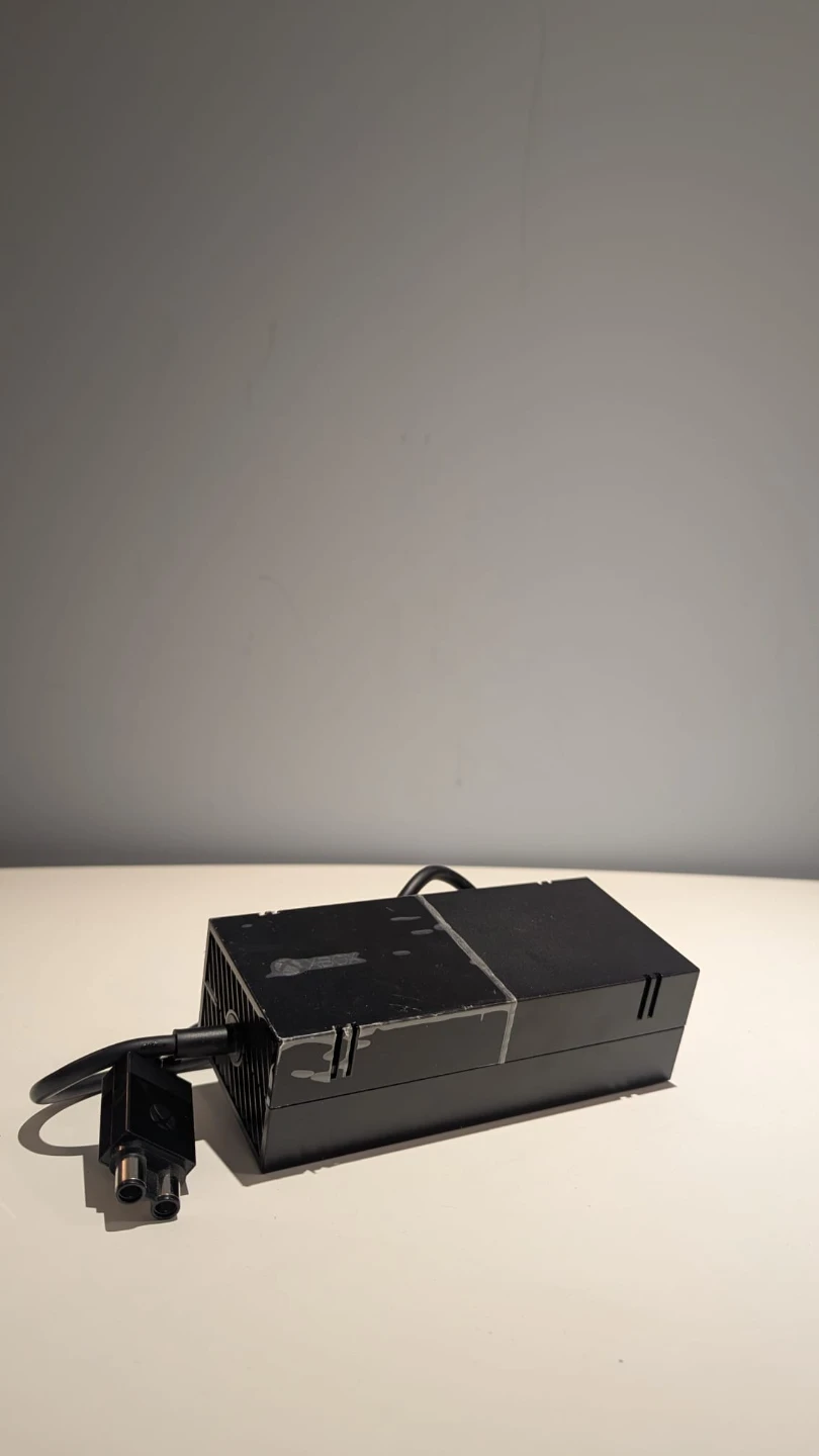 Xbox One Console complete with Box - photo 5