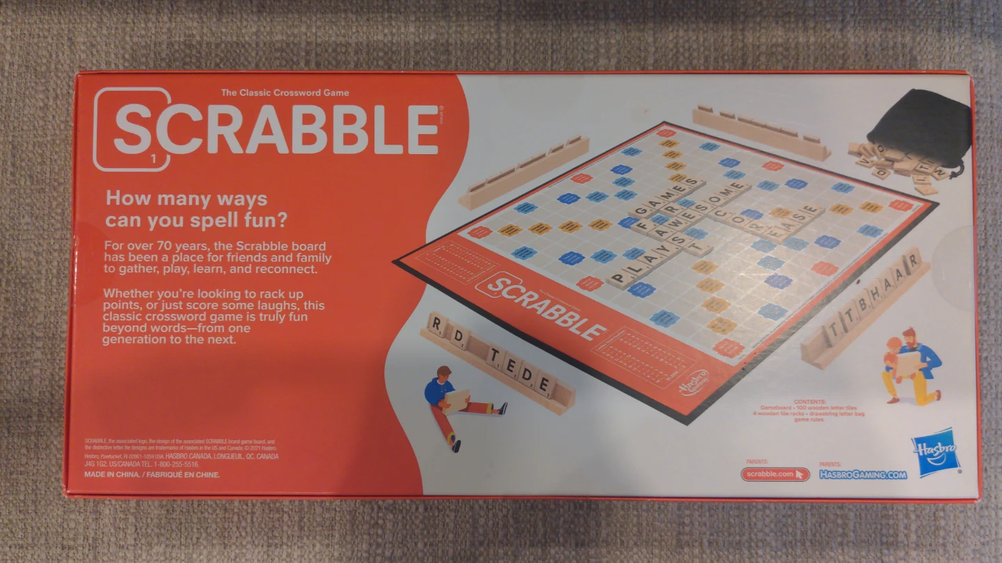 Scrabble The Classic Crossword Game - photo 2