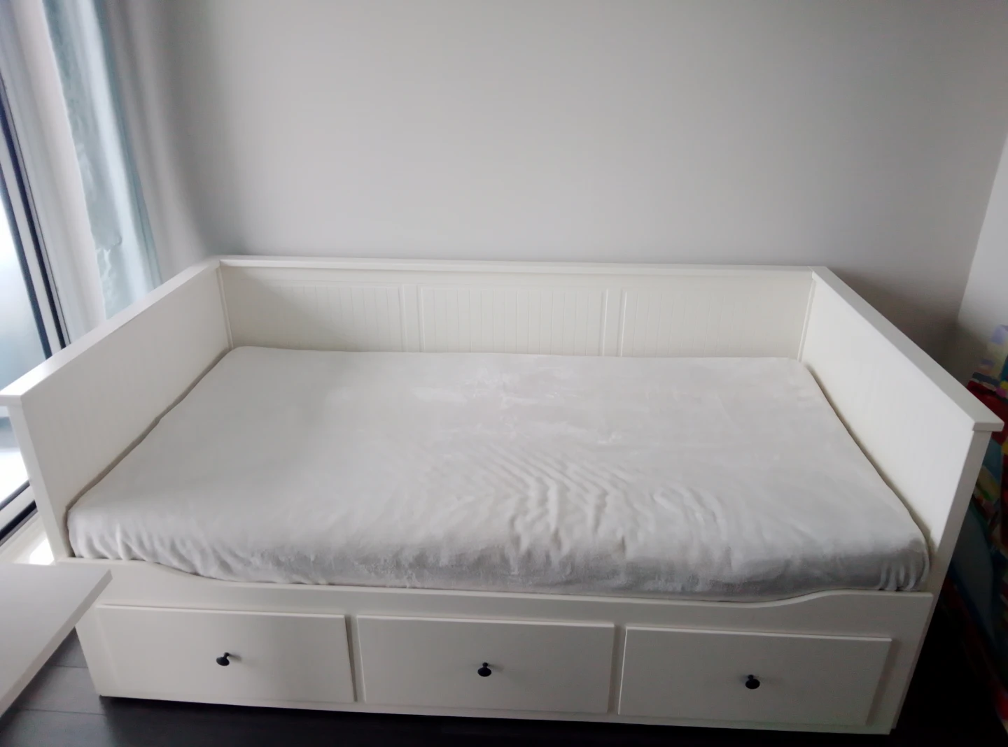 Ikea Hemnes Daybed Frame And 2 Mattress - White