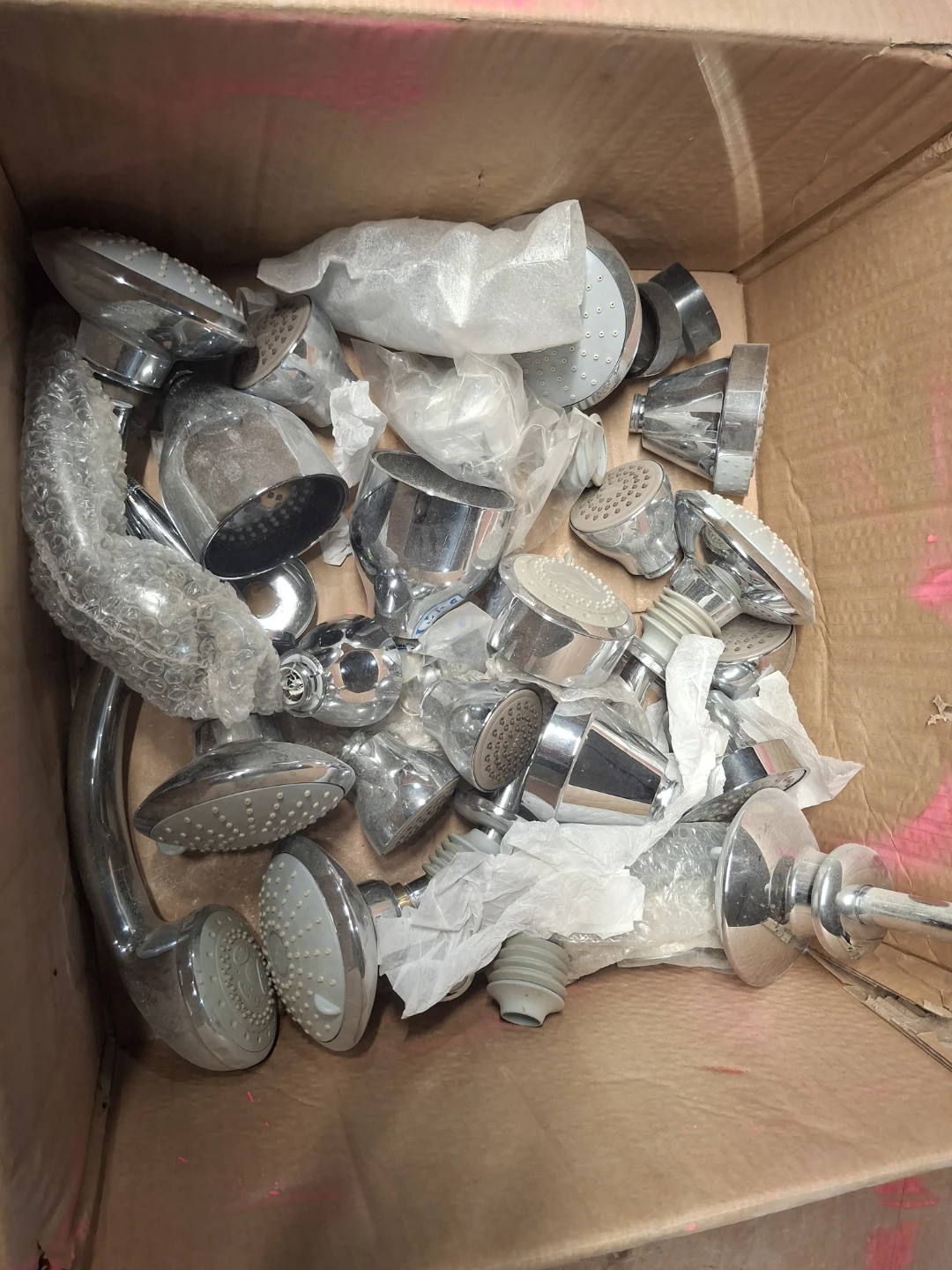 New Moen Shower Head(s) & toilet seats - photo 5