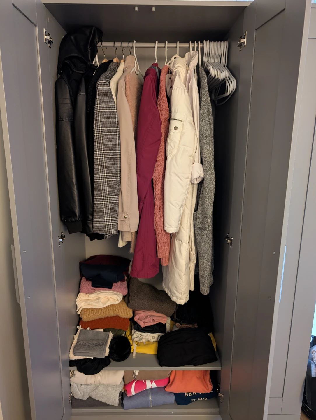 IKEA BRIMNES Wardrobe with 3 doors, Gray - photo 3