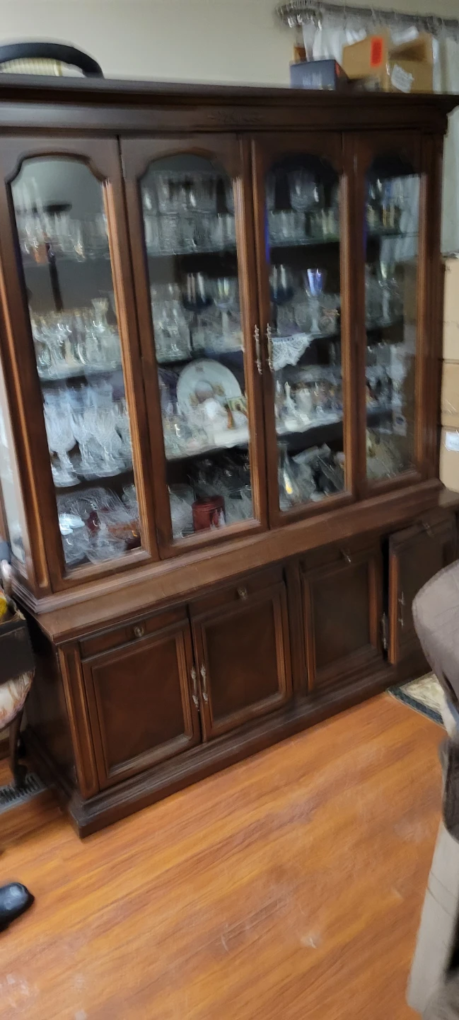 Dark Brown China Cabinet - photo 4