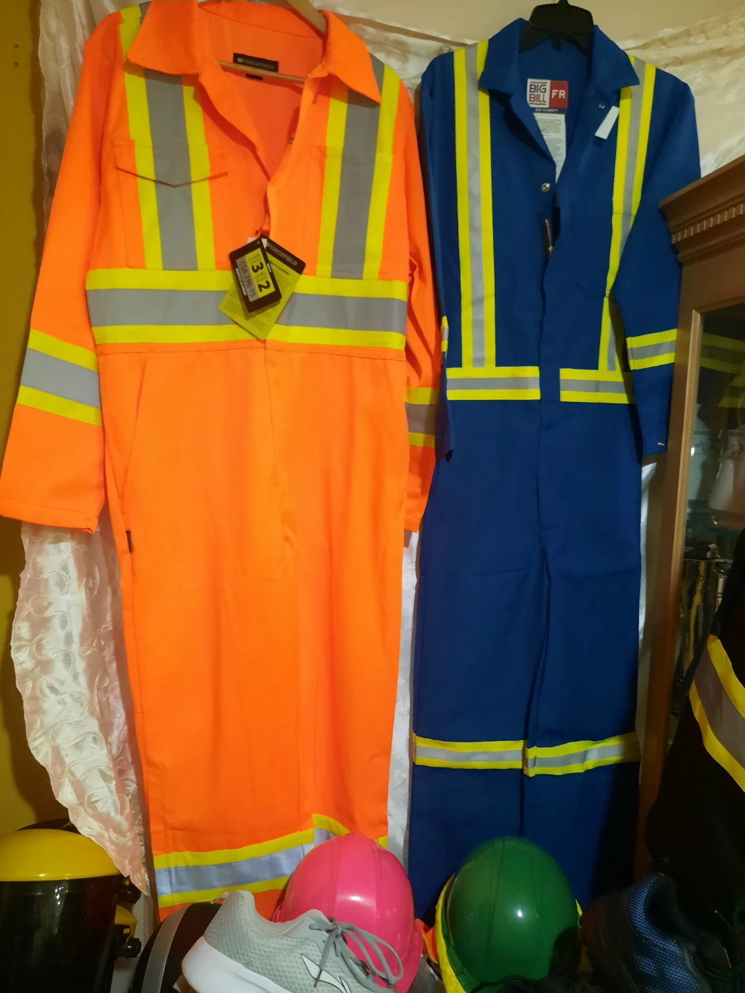 Mixed Lot of Safety Gear & Workwear - photo 5