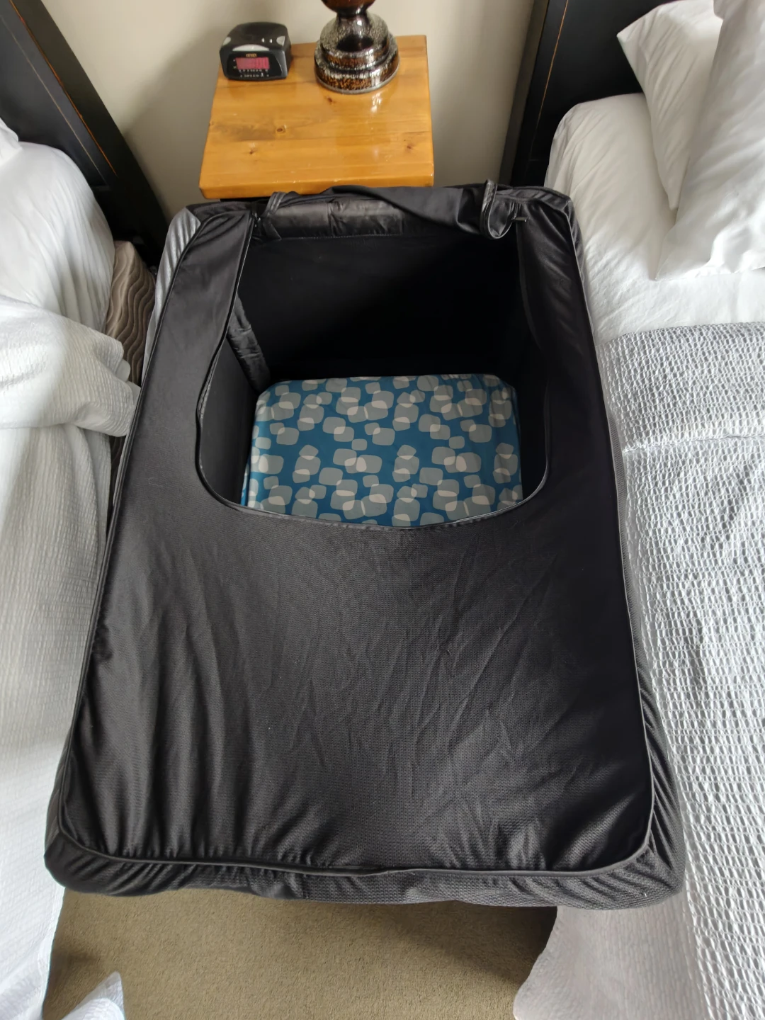 SnoozeShade Travel Blackout Cover for Crib  or Pack N Play - photo 4