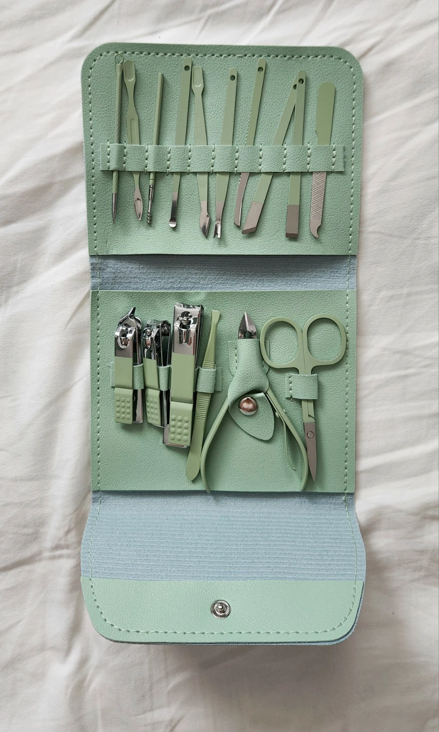 Mint Green Manicure Set - New!