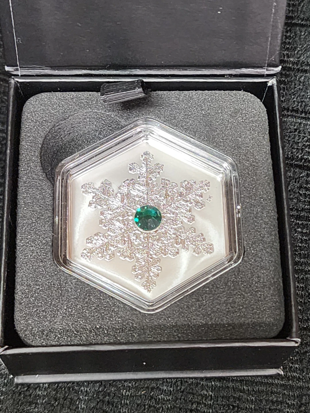 2025 $20 Fine Silver Snowflake Coin