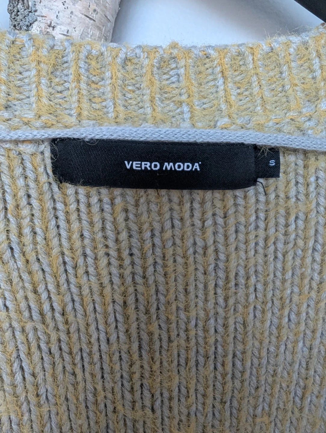 Fuzzy Green Sweater - photo 3