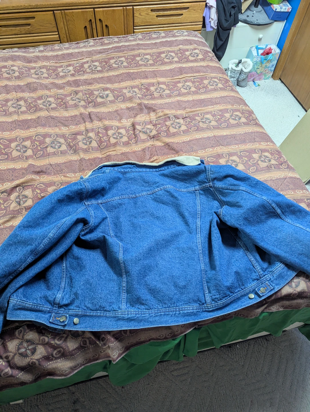 Blanket lined jean jacket - photo 3