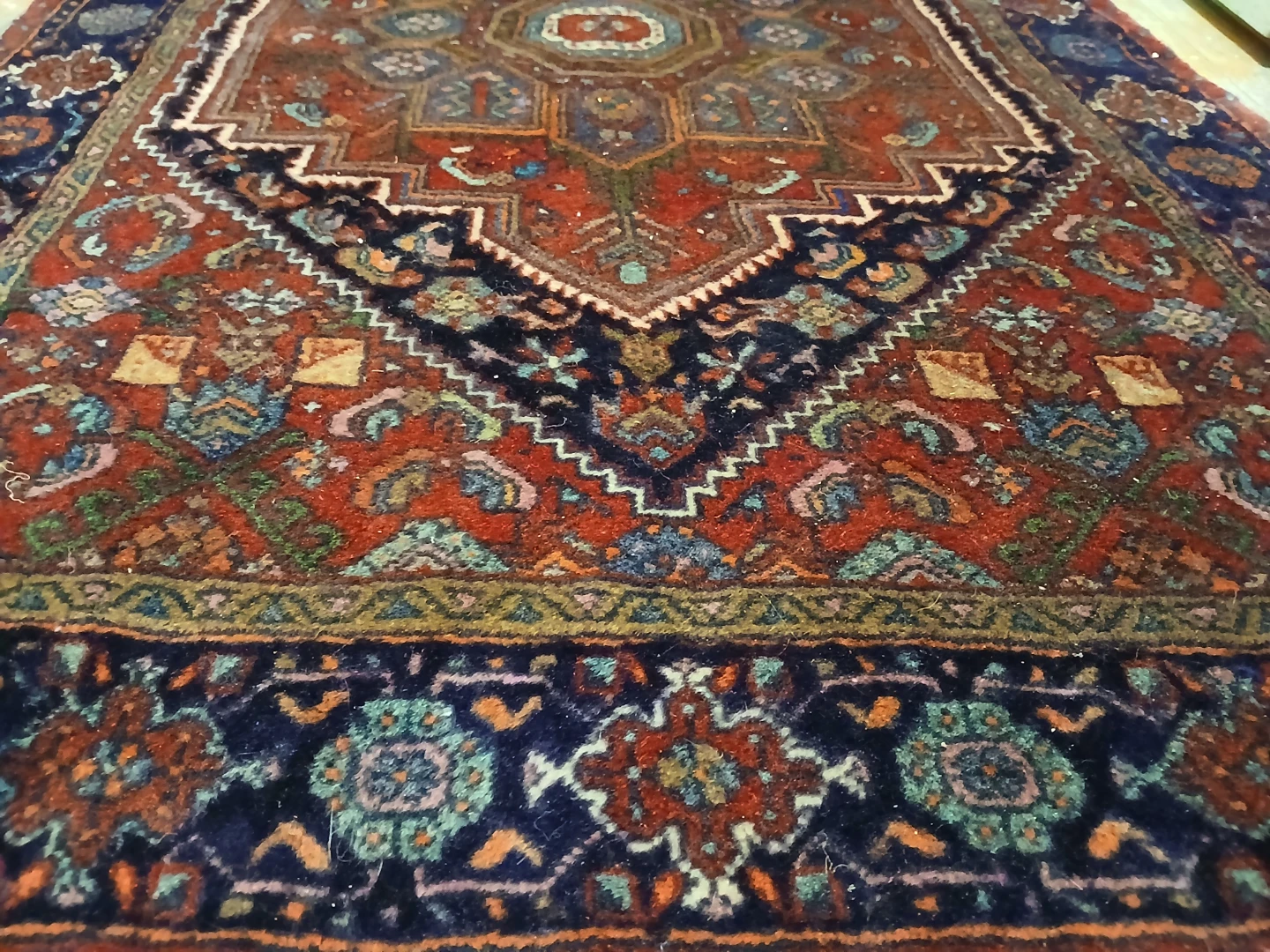 Vintage Style Area Rug - photo 3