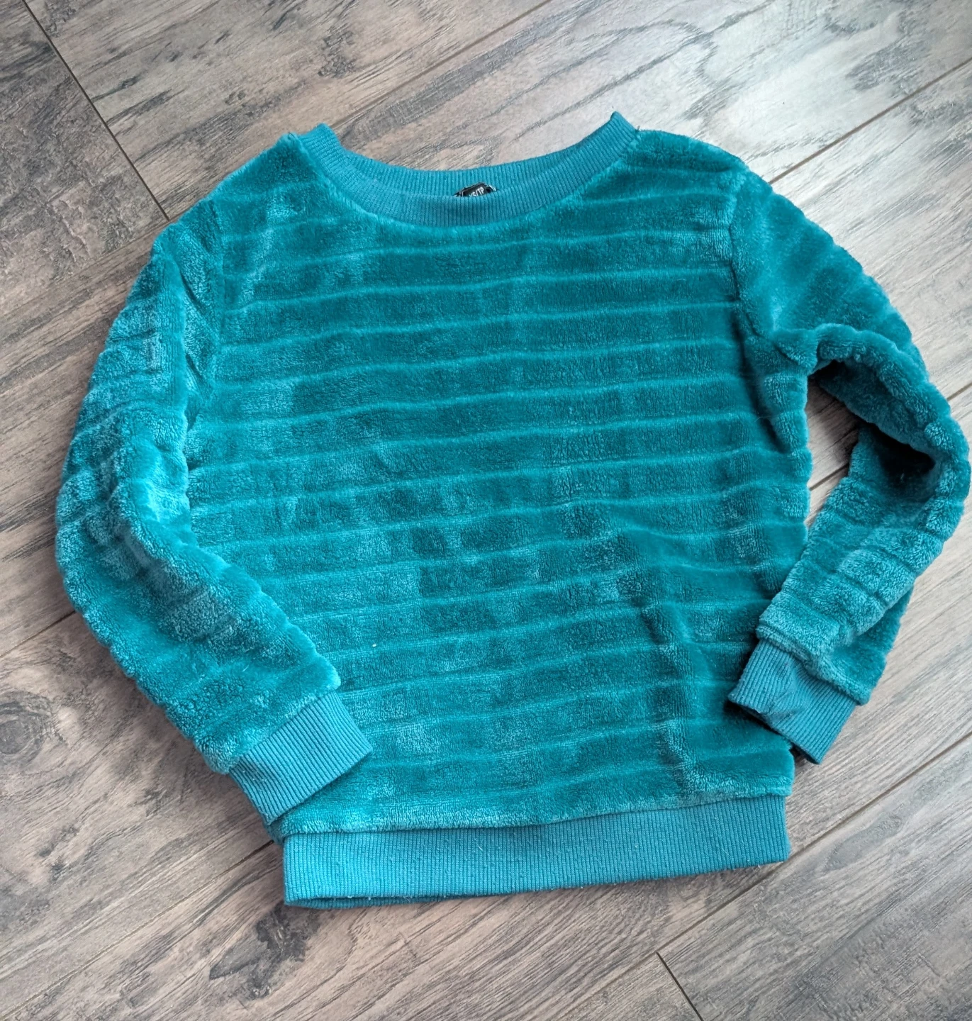 George Girls' XS (4-5) Fuzzy Sweaters - photo 5