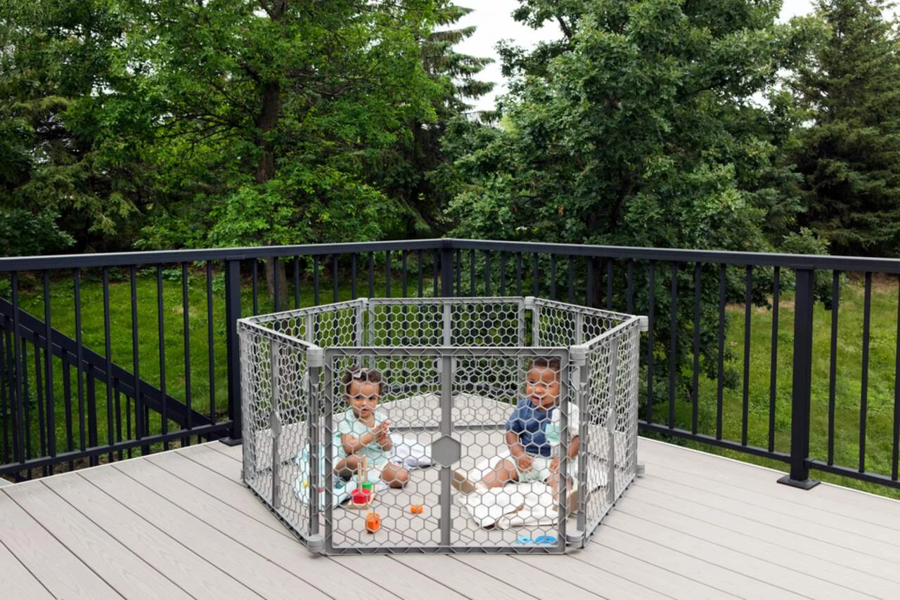 NEW Plastic Baby Play Yard
