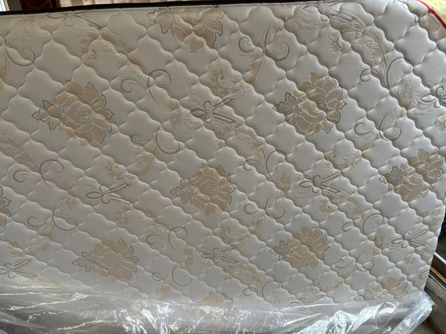 Bonlife Queen size Mattress - photo 2